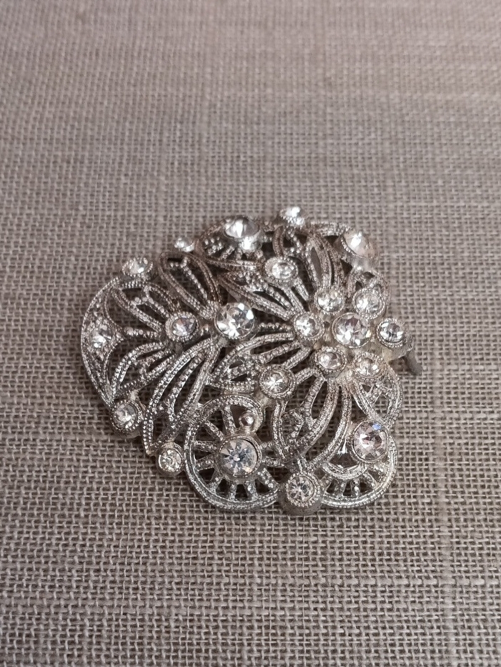 Antique Art Deco Silver Tone Pot Metal Rhinestone Floral Buckle
